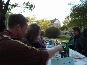 <img300*0:stuff/z/1/Valborg2009/DSC02476.JPG>