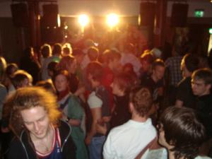 <img300*0:stuff/z/1/Valborg2009/DSC02588.JPG>