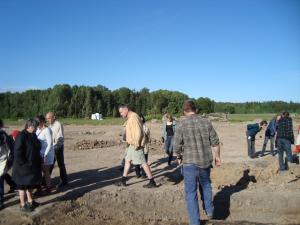 <img300*0:stuff/z/1/Valla%2520Archaeology%2520Excavation/DSC04215.JPG>