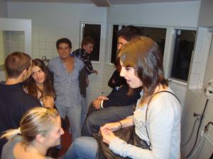 <img300*0:stuff/z/1/WineParty2009-08-22/DSC05253.JPG>