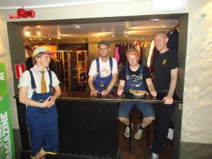<img300*0:stuff/z/1/WorkingAtHG/dsc04837.jpg>