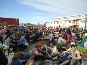 <img300*0:stuff/z/1/WorkingAtUtekravallen2012/DSC06527.JPG>
