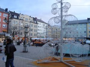 <img300*0:stuff/z/1/Yule%2520shopping%2520in%2520LinkÃ¶ping/dsc00789.jpg>