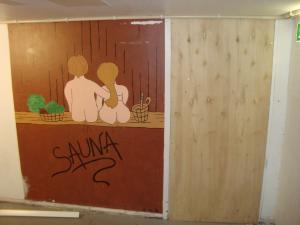 <img300*0:stuff/z/1/scavenging%2520nationskallaren/DSC08139.JPG>