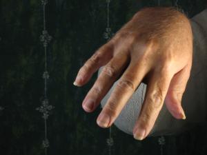 <img300*0:stuff/z/10620/1-07-08%2520Hands/1-07-09%20110.jpg>