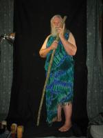 <img0*200:stuff/z/10620/10-21-08%2520Long%2520Robe%2520with%2520Staff/10-21-08%20107.jpg>