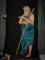 <img0*200:stuff/z/10620/10-21-08%2520Long%2520Robe%2520with%2520Staff/10-21-08%20108.jpg>