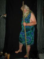 <img0*200:stuff/z/10620/10-21-08%2520Long%2520Robe%2520with%2520Staff/10-21-08%20112.jpg>