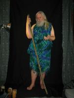 <img0*200:stuff/z/10620/10-21-08%2520Long%2520Robe%2520with%2520Staff/10-21-08%20117.jpg>
