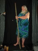 <img0*200:stuff/z/10620/10-21-08%2520Long%2520Robe%2520with%2520Staff/10-21-08%20123.jpg>