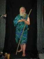 <img0*200:stuff/z/10620/10-21-08%2520Long%2520Robe%2520with%2520Staff/10-21-08%20134.jpg>