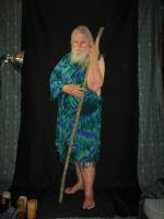 <img0*200:stuff/z/10620/10-21-08%2520Long%2520Robe%2520with%2520Staff/10-21-08%20140.jpg>