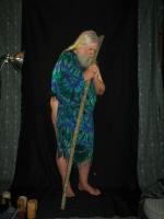 <img0*200:stuff/z/10620/10-21-08%2520Long%2520Robe%2520with%2520Staff/10-21-08%20148.jpg>
