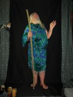 <img0*200:stuff/z/10620/10-21-08%2520Long%2520Robe%2520with%2520Staff/10-21-08%20158.jpg>