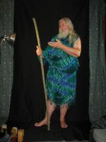 <img0*200:stuff/z/10620/10-21-08%2520Long%2520Robe%2520with%2520Staff/10-21-08%20160.jpg>