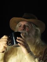 <img0*200:stuff/z/10620/11-15-08%2520Aussie%2520Hat%2520%2526%2520Mug/11-16-08%20168.jpg>