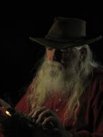 <img0*200:stuff/z/10620/11-15-08%2520Aussie%2520Hat%2520%2526%2520Smudge/11-15-08%20109.jpg>