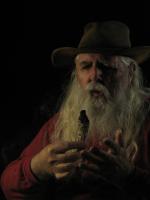 <img0*200:stuff/z/10620/11-15-08%2520Aussie%2520Hat%2520%2526%2520Smudge/11-15-08%20120.jpg>