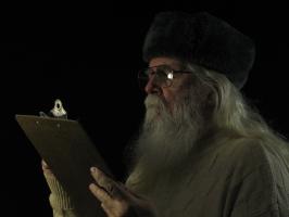 <img0*200:stuff/z/10620/11-15-08%2520Father%2520Yule%2520with%2520Clipboard/11-15-08%20305.jpg>