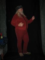 <img0*200:stuff/z/10620/11-18-08%2520Standing%2520Father%2520Yule/11-18-08%20195.jpg>