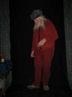 <img0*200:stuff/z/10620/11-18-08%2520Standing%2520Father%2520Yule/11-18-08%20198.jpg>