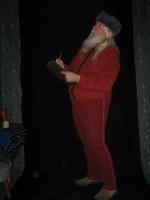 <img0*200:stuff/z/10620/11-18-08%2520Standing%2520Father%2520Yule/11-18-08%20204.jpg>