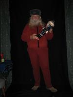 <img0*200:stuff/z/10620/11-18-08%2520Standing%2520Father%2520Yule/11-18-08%20214.jpg>