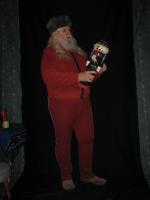 <img0*200:stuff/z/10620/11-18-08%2520Standing%2520Father%2520Yule/11-18-08%20217.jpg>