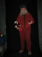 <img0*200:stuff/z/10620/11-18-08%2520Standing%2520Father%2520Yule/11-18-08%20220.jpg>