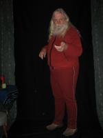 <img0*200:stuff/z/10620/11-18-08%2520Standing%2520Father%2520Yule/11-18-08%20227.jpg>