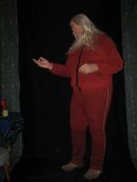 <img0*200:stuff/z/10620/11-18-08%2520Standing%2520Father%2520Yule/11-18-08%20228.jpg>