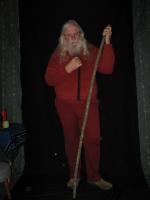 <img0*200:stuff/z/10620/11-18-08%2520Standing%2520Father%2520Yule/11-18-08%20236.jpg>