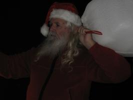 <img0*200:stuff/z/10620/11-20-08%2520Kris%2520Kringle%2520Set/11-20-08%20046.jpg>