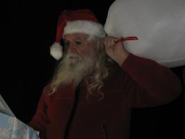 <img0*200:stuff/z/10620/11-20-08%2520Kris%2520Kringle%2520Set/11-20-08%20047.jpg>