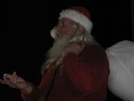 <img0*200:stuff/z/10620/11-20-08%2520Kris%2520Kringle%2520Set/11-20-08%20060.jpg>