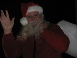 <img0*200:stuff/z/10620/11-20-08%2520Kris%2520Kringle%2520Set/11-20-08%20062.jpg>