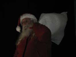 <img0*200:stuff/z/10620/11-20-08%2520Kris%2520Kringle%2520Set/11-20-08%20068.jpg>