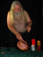 <img0*200:stuff/z/10620/11-21-08%2520Ham%2520with%2520Knives/11-21-08%20067.jpg>