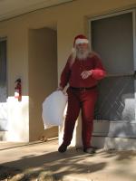 <img0*200:stuff/z/10620/11-26-09%2520Kris%2520Kringle%2520set/11-26-08%20029.jpg>
