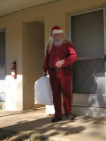 <img0*200:stuff/z/10620/11-26-09%2520Kris%2520Kringle%2520set/11-26-08%20030.jpg>