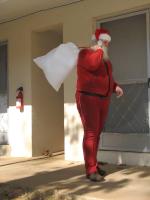 <img0*200:stuff/z/10620/11-26-09%2520Kris%2520Kringle%2520set/11-26-08%20045.jpg>