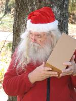 <img0*200:stuff/z/10620/11-26-09%2520Kris%2520Kringle%2520set/11-26-08%20089.jpg>