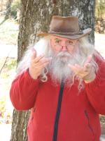 <img0*200:stuff/z/10620/11-26-09%2520Kris%2520Kringle%2520set/11-26-08%20119.jpg>