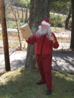<img0*200:stuff/z/10620/11-26-09%2520Kris%2520Kringle%2520set/11-26-08%20142.jpg>