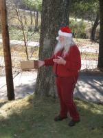 <img0*200:stuff/z/10620/11-26-09%2520Kris%2520Kringle%2520set/11-26-08%20148.jpg>