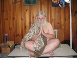 <img0*200:stuff/z/10620/8-10-08%2520Buddha%2520Poses/8-10-08%20025.jpg>