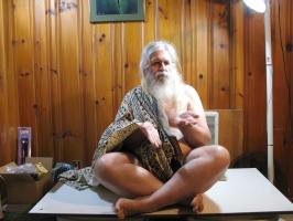 <img0*200:stuff/z/10620/8-10-08%2520Buddha%2520Poses/8-10-08%20038.jpg>