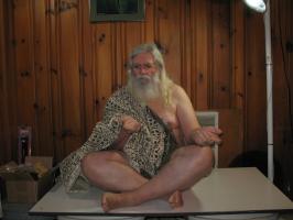 <img0*200:stuff/z/10620/8-10-08%2520Buddha%2520Poses/8-10-08%20053.jpg>