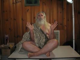 <img0*200:stuff/z/10620/8-10-08%2520Buddha%2520Poses/8-10-08%20055.jpg>