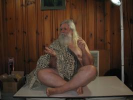 <img0*200:stuff/z/10620/8-10-08%2520Buddha%2520Poses/8-10-08%20058.jpg>